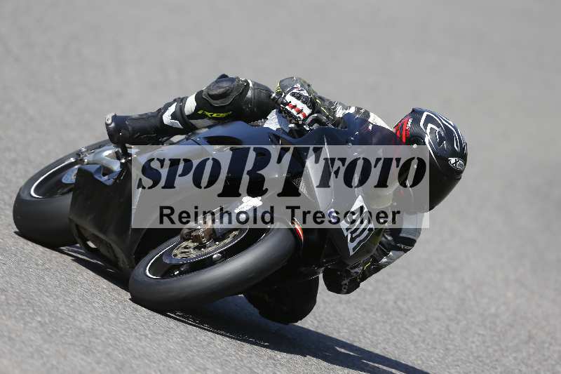 /44 09.08.2025 Plüss Moto Sport ADR/Freies Fahren/401